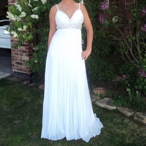 Beautiful white prom dress!